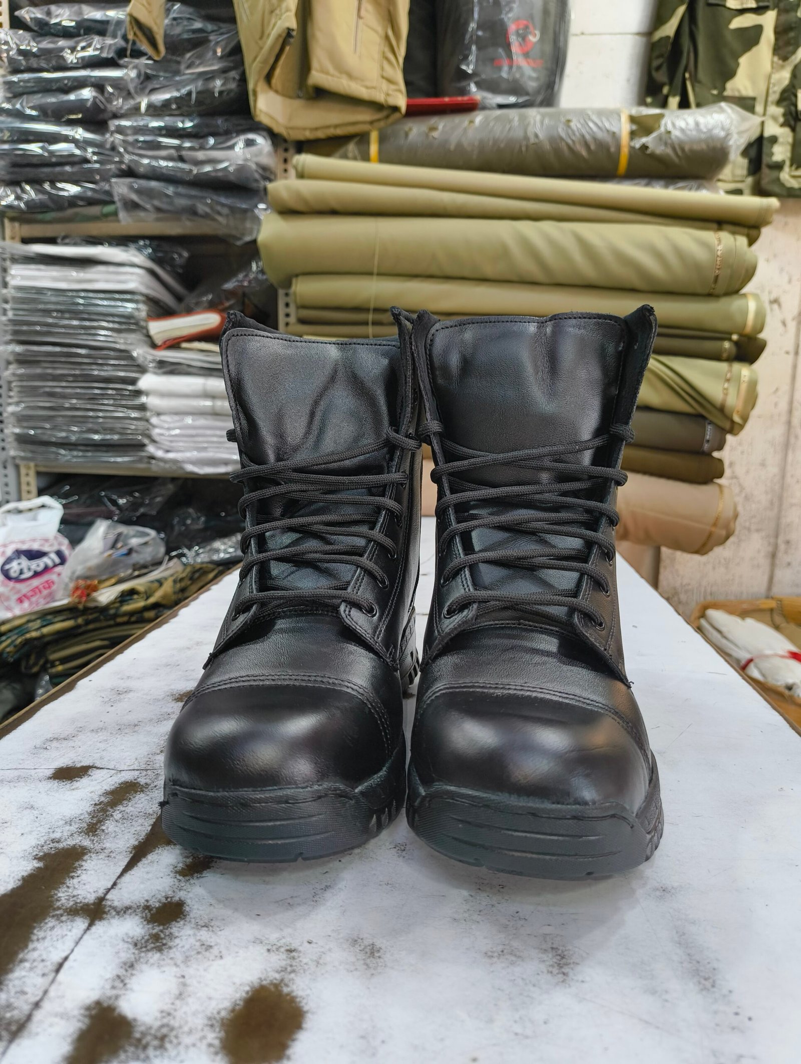 DM Boot 100% Leather by Rinku - Image 3